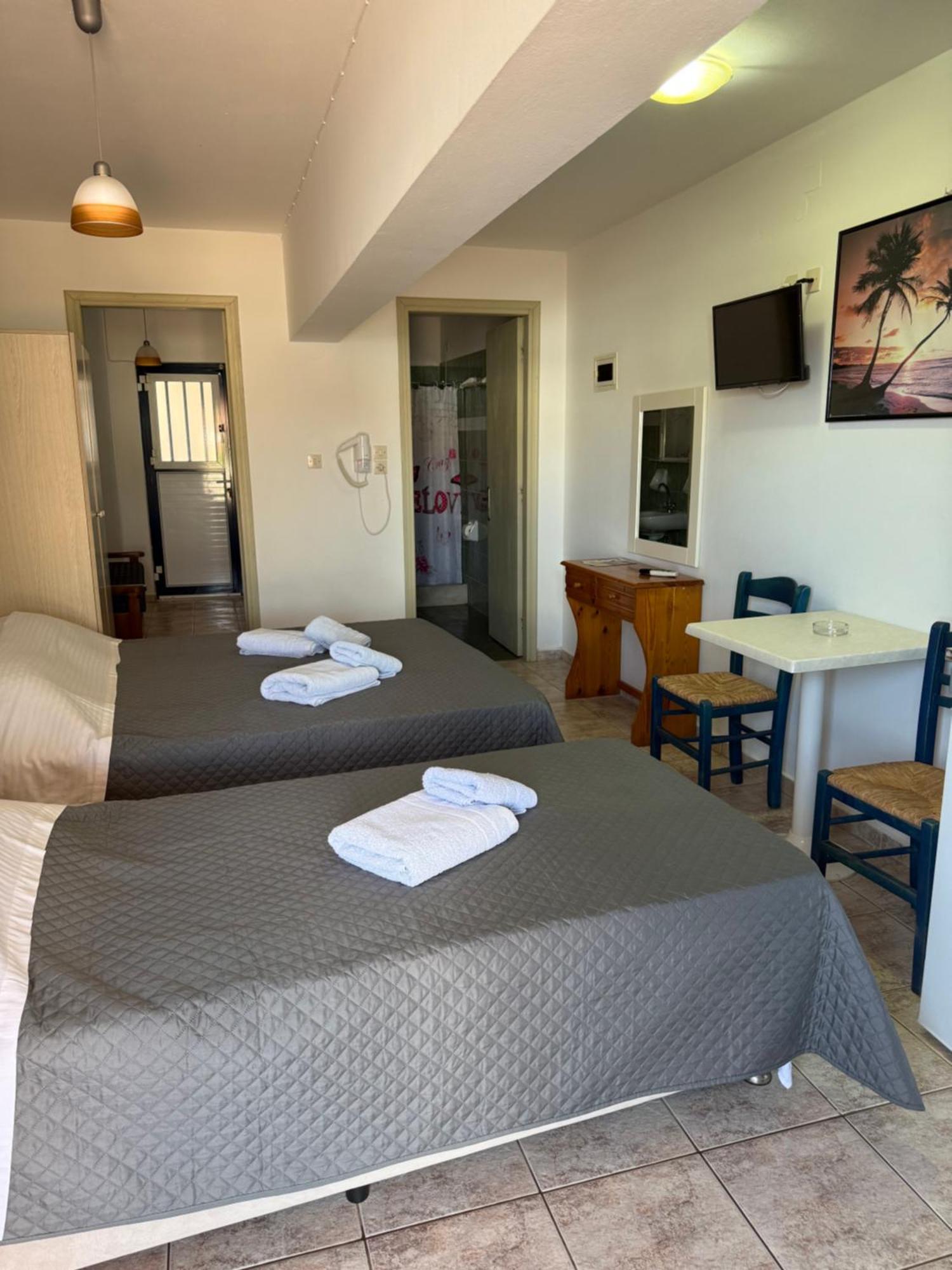 Vias Hotel Neápolis Екстериор снимка