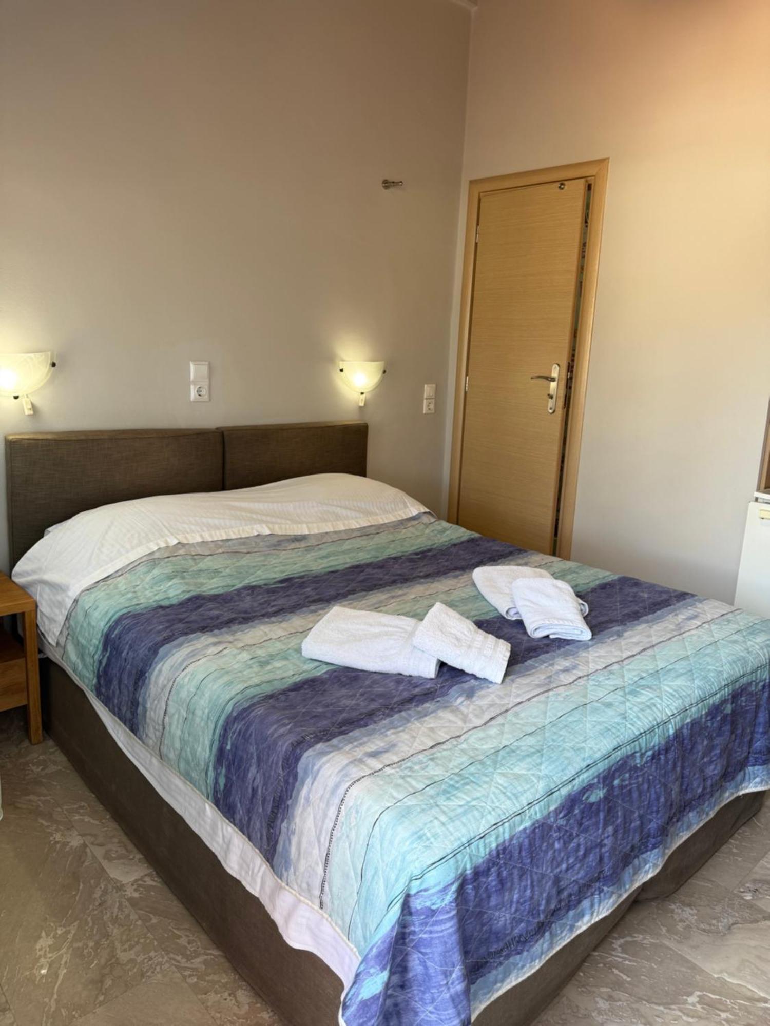 Vias Hotel Neápolis Екстериор снимка